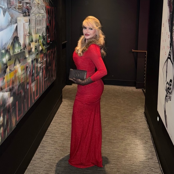 Commense Red Long Sleeve Dress - Picture 2 of 2